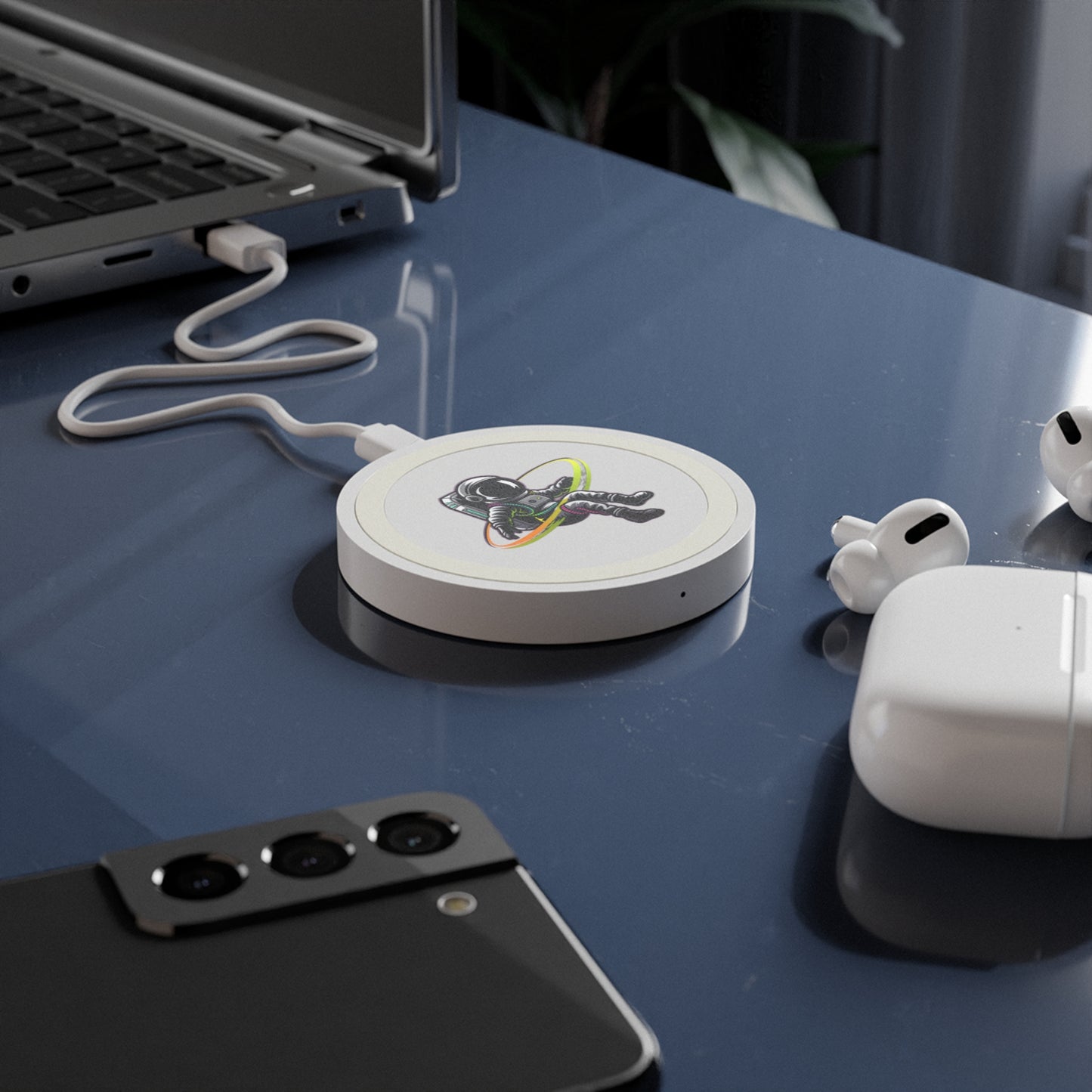 Spacegirl Wireless Charging Pad